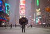 Снежная буря на Таймс-сквер, Нью-Йорк. 26 января.