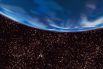 Газовый гигант вращается в системе пульсара B1620-26 и белого карлика (изображены в нижнем левом углу). Планете около 12,7 миллиардов лет. По мнению ученых, наличие экзопланет в таких системах может означать, что планеты начали образовываться еще в ранней Вселенной, несмотря на нехватку тяжелых элементов для их формирования.