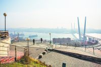 Золотой мост - символ свободного порта Владивосток.
