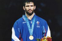 Особое место в длинном списке достижений Сагида Муртазалиева занимает победа на Олимпийских играх в Сиднее в 2000 году.
