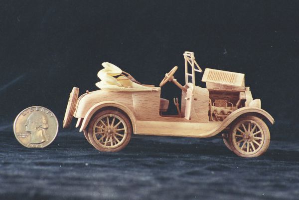 Модель машины Ford Model A Phaeton.