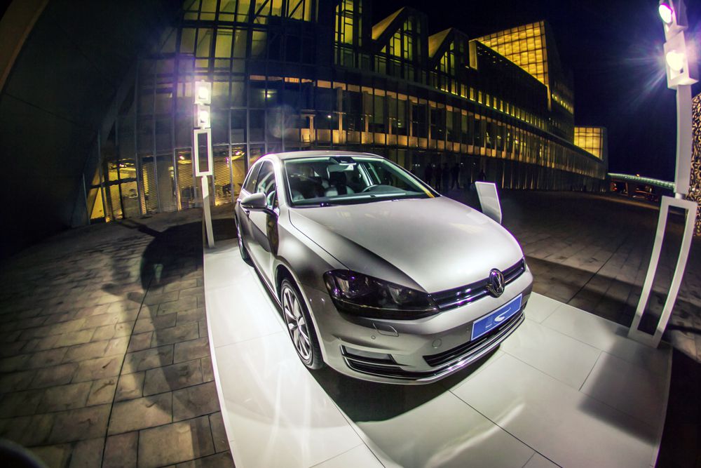 На восьмом месте оказались автомобили марки Volkswagen.
