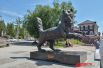 Иркутск. Памятник бабру - загадочному зверю, красующемуся на гербе города.