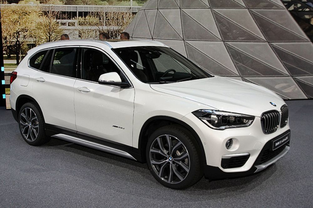 BMW X1.