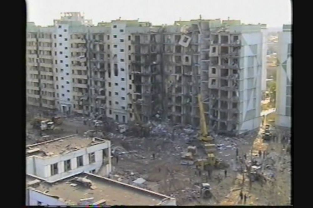 По степени разрушений теракт во дворе дома по Октябрьскому шоссе, 35 и по сей день считается самым крупномасштабным в России.