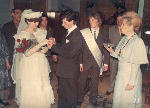 Пара №10. Александр и Ирина Черкасовы, в браке 26 лет. Фото сделано в 1989 году.