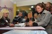 Советник губернатора Одесской области Михаила Саакашвили Мария Гайдар сообщила, что члены одной из участковых комиссий запретили ей присутствовать при подсчете голосов. 