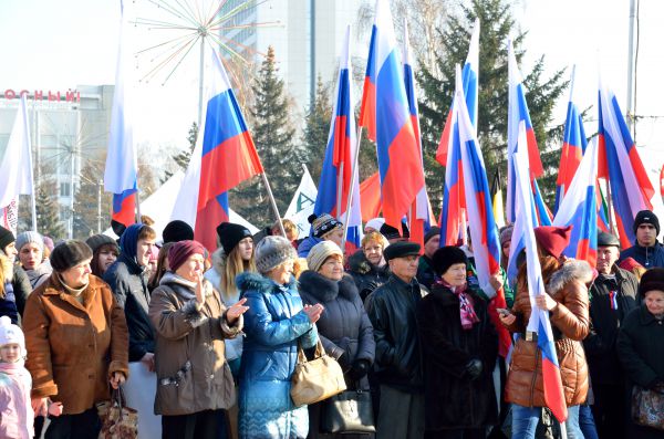 У единства женское лицо.