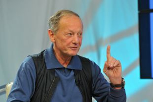 Михаил Задорнов.