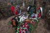 Могила Тимура Миллера, погибшего в авиакатастрофе Airbus-321 в Египте, на Большеохтинском кладбище Санкт-Петербурга.