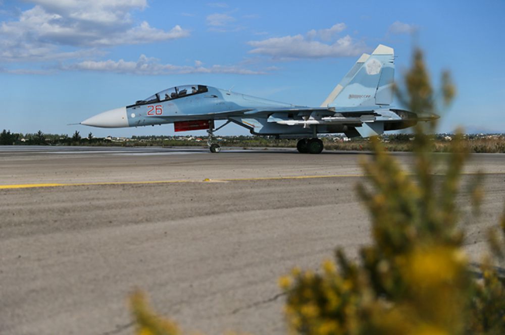Истребитель-перехватчик Су-30