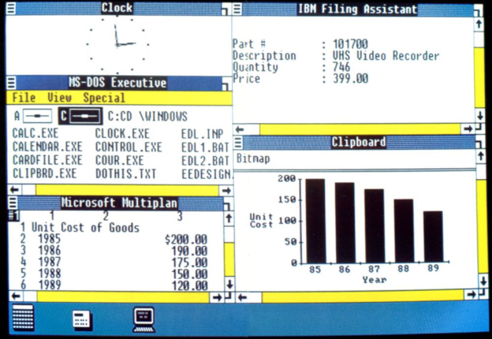 Windows 1.01, вышедшая в 1985 году. Теперь вместо ввода команд MS-DOS пользователи могли просто переместить мышь и кликнуть на один из нужных экранов или «окон».