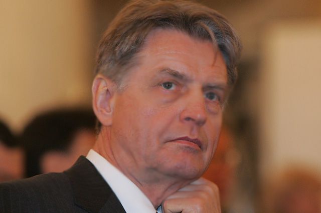 Павел Медведев.