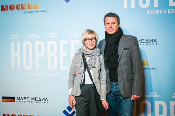 Алена Бабенко с мужем Эдуардом Субочем