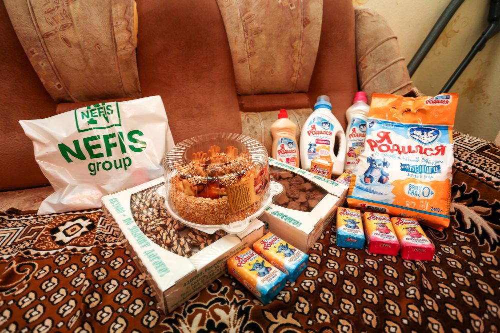 Казанский Хлебозавод № 3 передал вкуснейшие торты «Золотые купола» и коробки сдобного печенья
