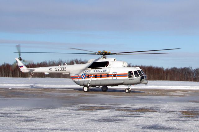 Вертолет Ми-8.