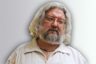 Андрей Максимов.