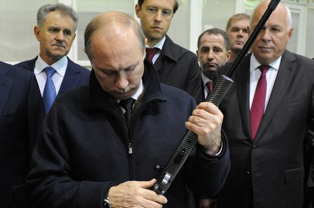 Достоинства современного стрелкового оружия оценил президент страны