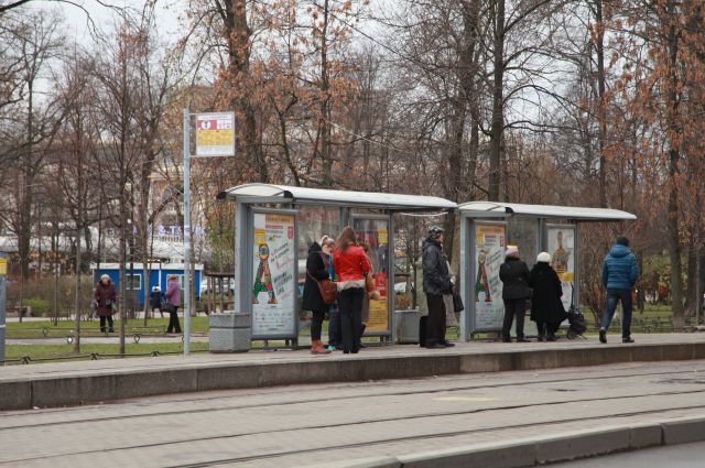 Остановка заводская курск фото