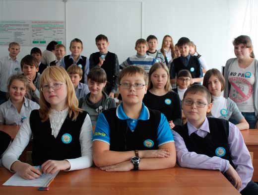 Школа 17 полысаево электронный. Учителя школы в Полысаево. Школа 14 Полысаево. Школа 35 Полысаево.