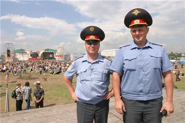 Полицейские Кубани перешли на летнюю форму одежды