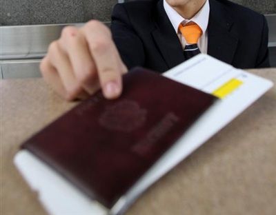 В Ростовской области иностранцам незаконно выдавали российские паспорта