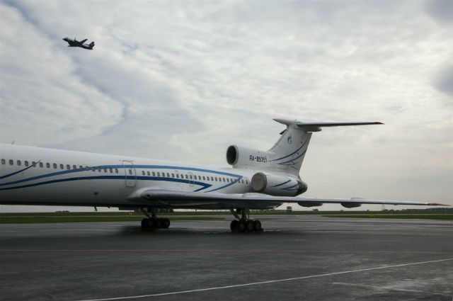 В Ростовском аэропорту совершил экстренную посадку самолет, летевший рейсом Ереван-Санкт-Петербург. 