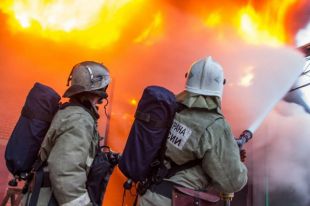 В ростовской сауне во время пожара сгорел человек.