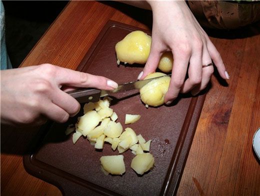 Приготовление и использование картофельного сока для лечения миомы