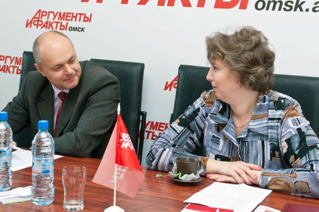 Горячая линия посвященная трудоустройству прошла в пресс-центре  «АиФ в Омске».