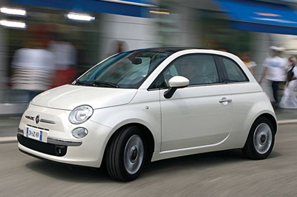 Десятое место занимает Fiat 500.