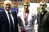 Калининградец Алексей Волков привез две медали с чемпионата РФ по рукопашному бою.