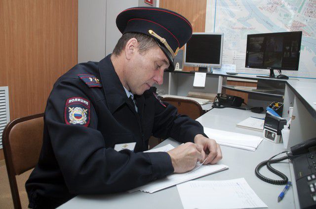 Дежурный полиции наркотики как правильно искать в тор браузере гирда