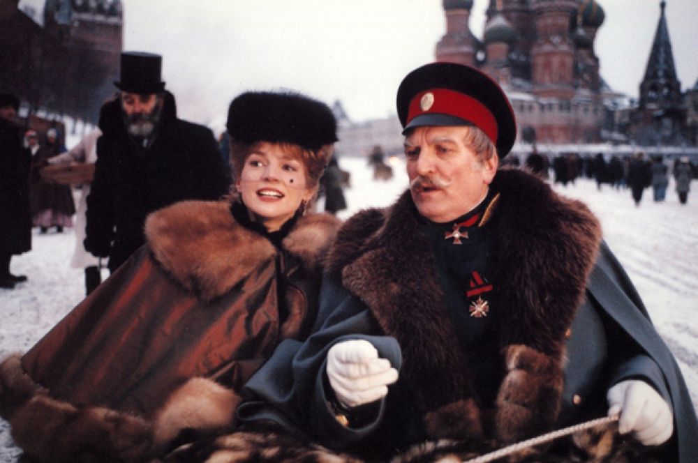 Второе место занимает фильм Никиты Михалкова «Сибирский цирюльник» 1998 года. На его создание было потрачено $45 млн, сборы составили $11,2 млн.