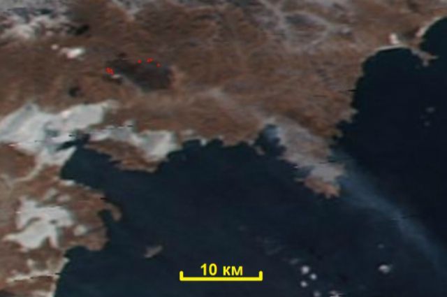 Вот так выглядит этот пожар на космическом снимке VIIRS от 10 января 2016 года.