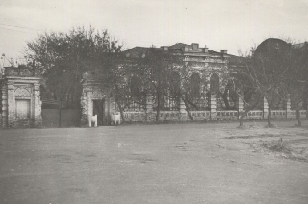 Чертёжный цех омской картографической фабрики в доме Колчака, 1976 год