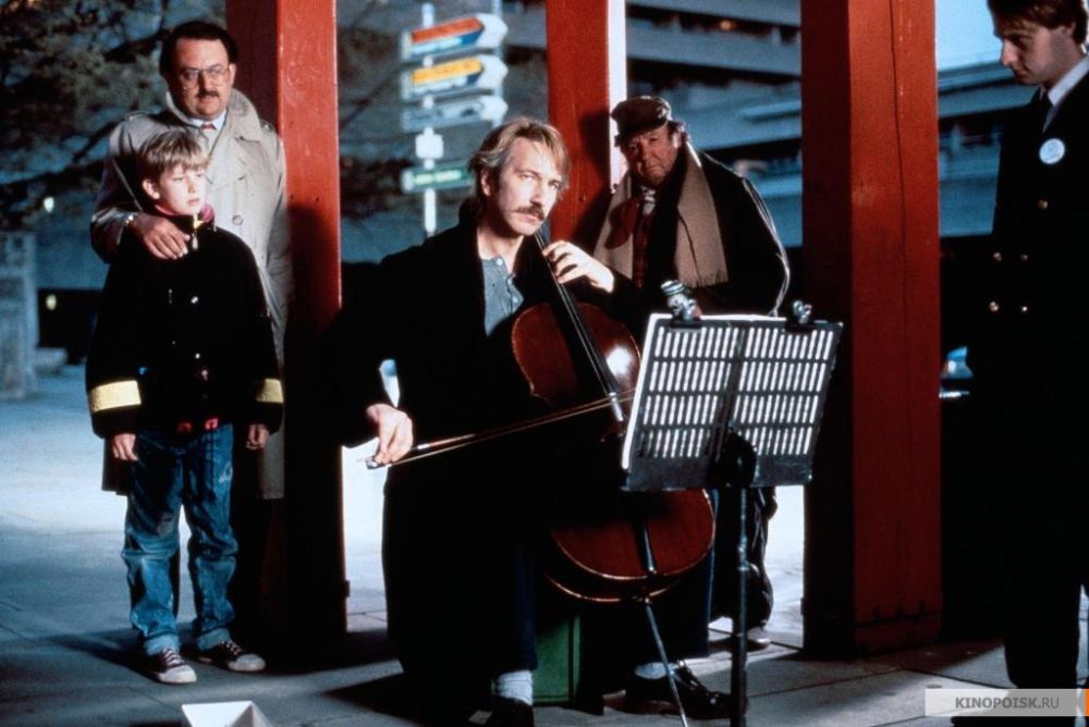 Джеми в фильме «Искренне, безумно, сильно» (1990)