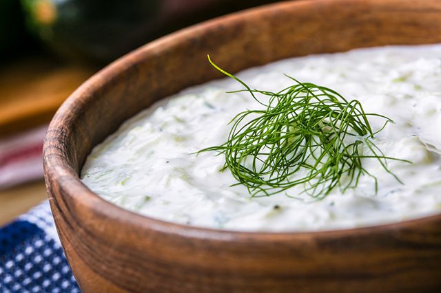Дзадзики, цацики, дзадзыки: греческий соус из йогурта - рецепты с фото и видео на webmaster-korolev.ru