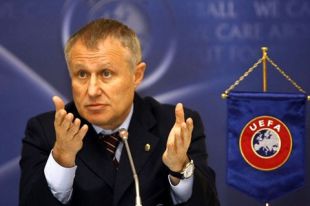 Григорий Суркис
