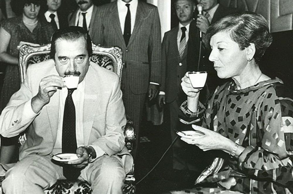 Исабель Мартинес де Перон — первая женщина-президент Аргентины в 1974-1976 годах и первая женщина-президент в мире.