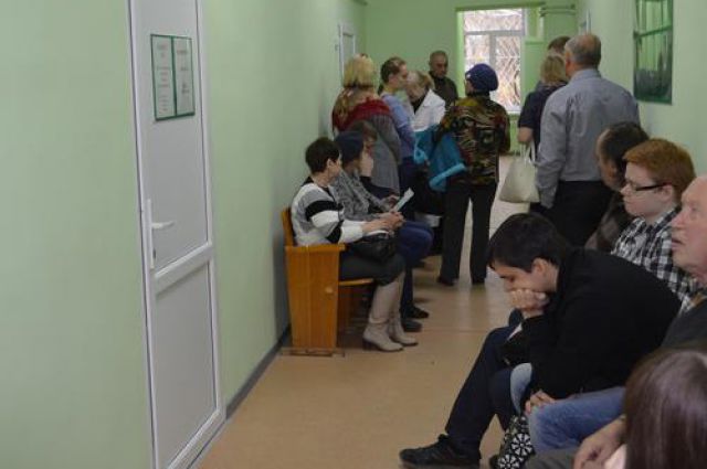 Поликлиники Калининградской области из-за наплыва пациентов работают без выходных.