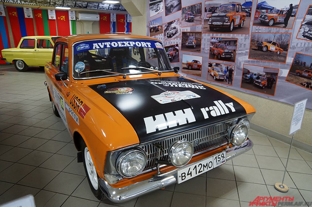 Москвич-412 — советский и российский автомобиль II группы малого класса, выпускавшийся в Москве на заводе МЗМА, позднее переименованном в АЗЛК, с 1967 по 1977 год и на автомобильном заводе в Ижевске с 1968 по 2001 год. Данная модель неоднократно участвовала в раллийных соревнованиях.