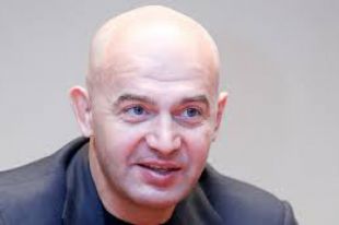Игорь Кононенко