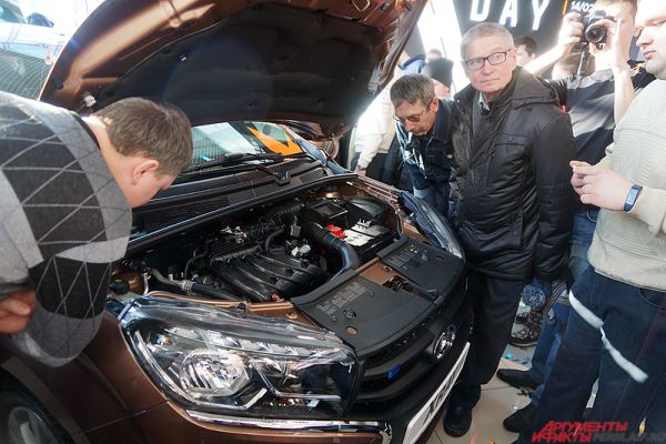 Lada XRAY представляет собой высокий хэтчбек — «паркетник». Автомобиль создан в рамках сотрудничества с альянсом «Рено-Ниссан».