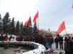 На праздничном митинге присутствовали представители «Союза Советских офицеров» и «Надежд России».