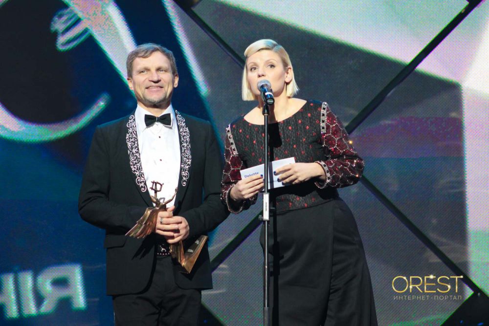 Олег Скрипка и Елена Коляденко