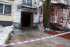 В пятницу, 26 февраля, жители старого здания по адресу Петропавловская, 14, сообщили, что в их доме начала трескаться стена.