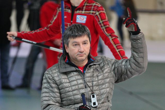 Призёр паралимпийских игр в Сочи и победитель чемпионата мира Марат Романов.