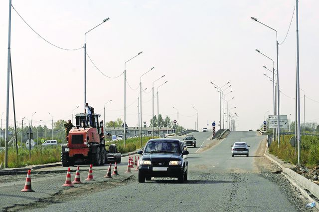 Участок автодороги по улице Завертяева отремонтировали осенью прошлого года.