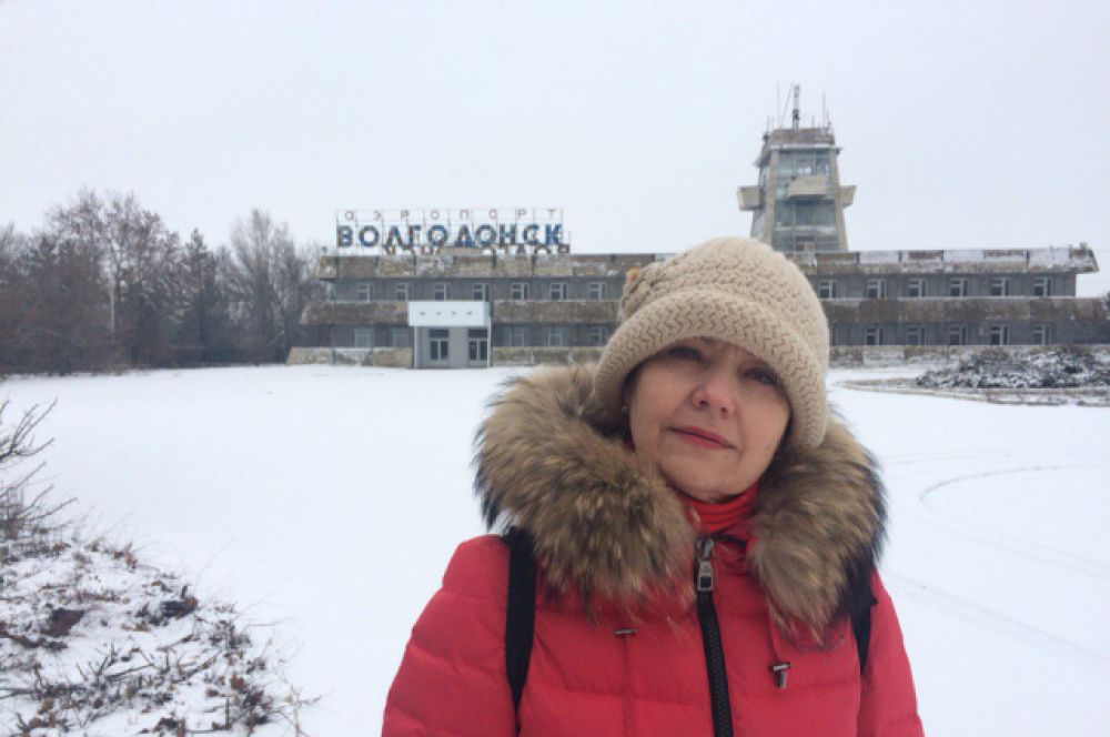 Редактор сайта «АиФ-Ростов» Валентина Варцаба в советское время много раз пользовалась услугами этого аэропорта, о былом расцвете которого сейчас вспоминает с грустью.